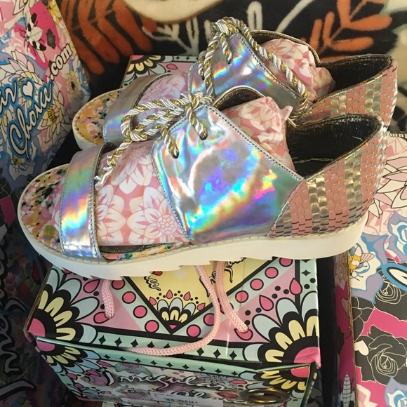 Irregular Choice “Dodgeball” sandals sz 6.5 - Picture 3 of 7